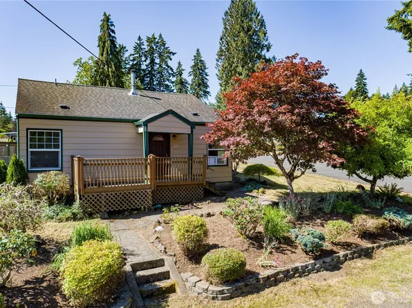 1225 Bayview Avenue, Shelton, WA 98584