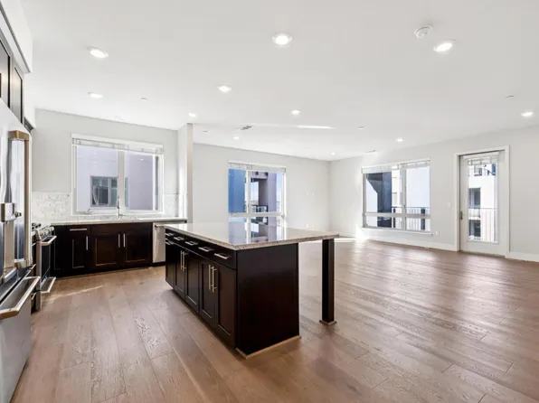 1028 Foster Square Ln Unit 305, Foster City, CA 94404