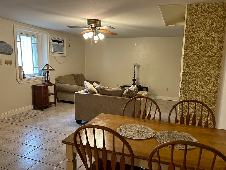 3301 Napoleon Ave — Photo 4