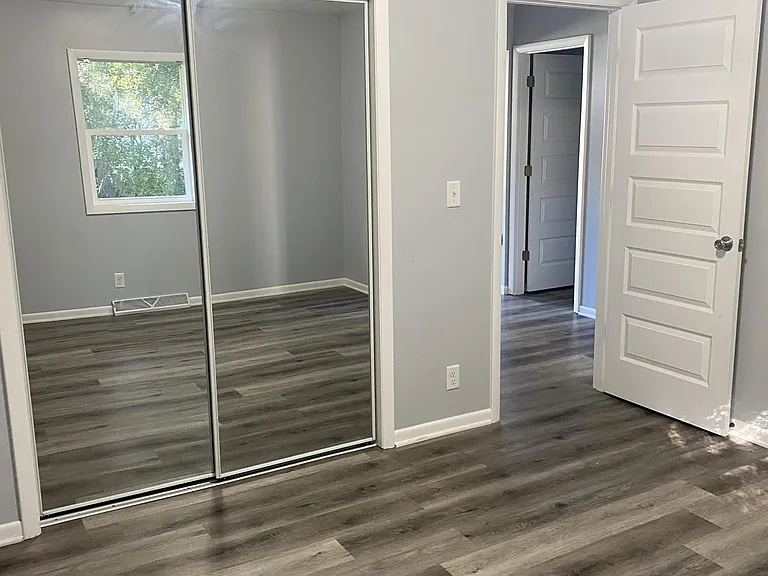 108 Tara Ct — Photo 9