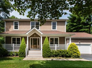 31 Arbor Dr, Coventry, RI 02816