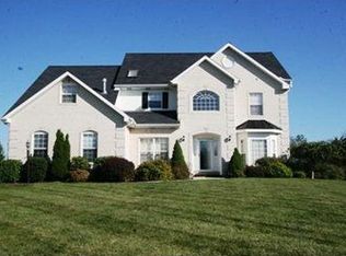 191 Mesa Dr, Freeport, PA 16229