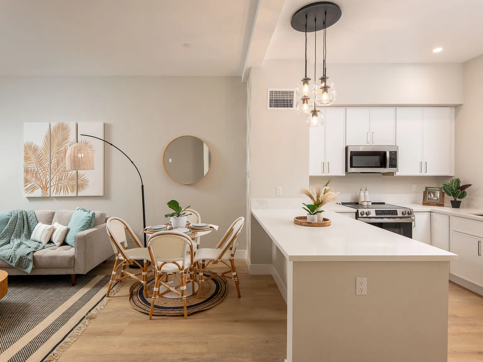 2 bed, 1278 sqft, $3,750 — Photo 3