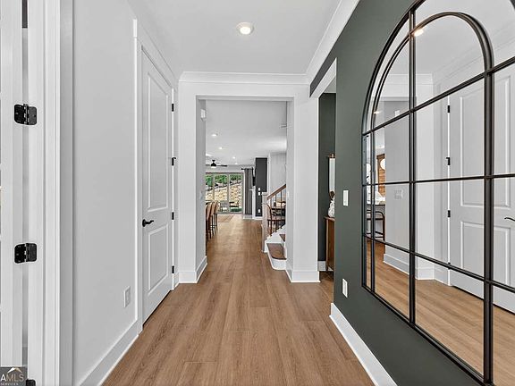3rd image of 2669 Turnwater St