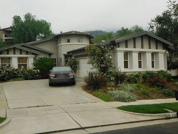 4th image of 629 Hartwell Ct