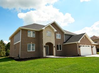 8019 Stanley Trl, Frankfort, IL 60423