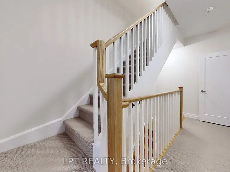 1180 Cawthra Rd #110 — Photo 30