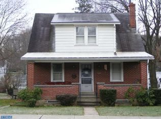 120 Walnut St, Green Lane, PA 18054