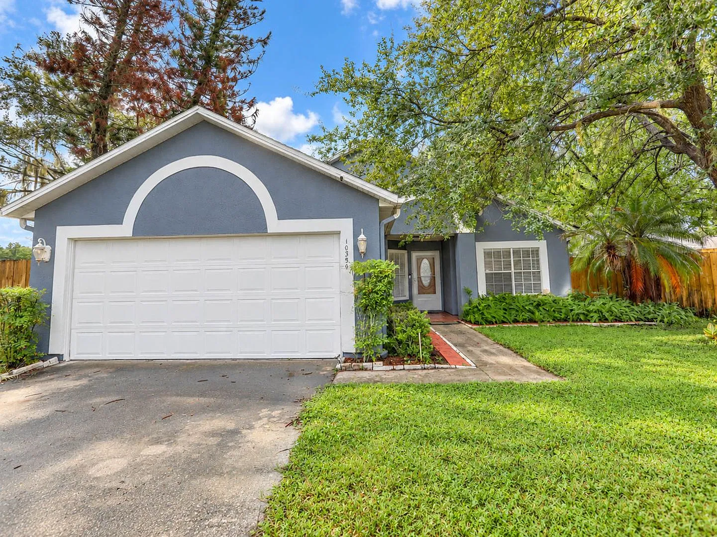10356 Winding Creek Ln — Photo 2