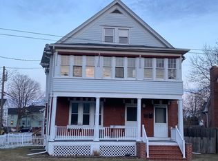3 Washington Ave, Enfield, CT 06082