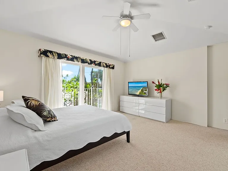 4818 Kahala Ave — Photo 23