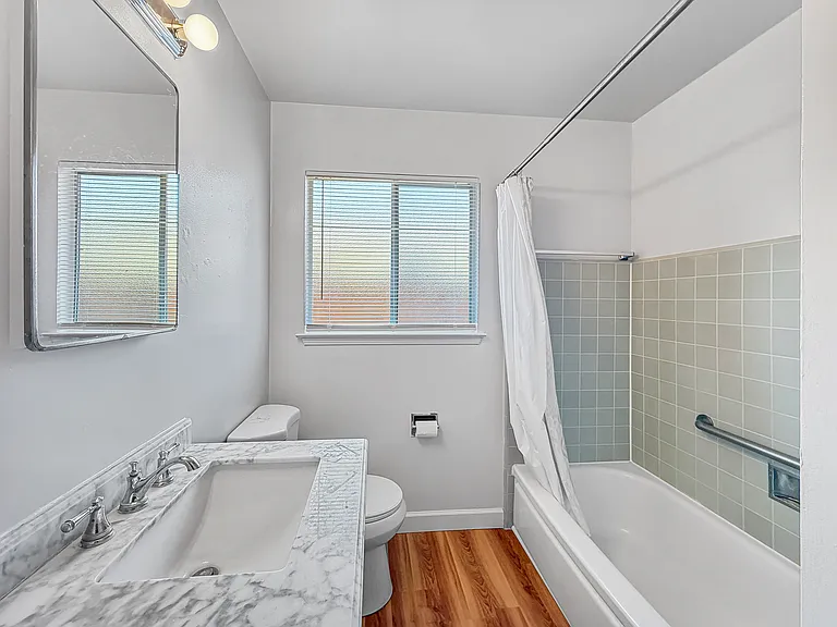1323 Warner Ave #1323 — Photo 11
