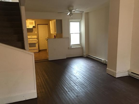 5th image of 747 E Diamond St