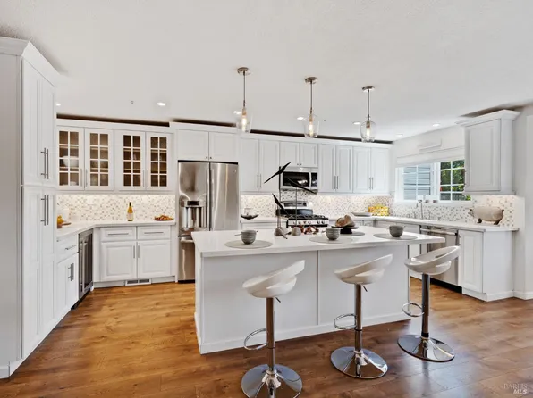 125 Valley Club Circle, Napa, CA 94558