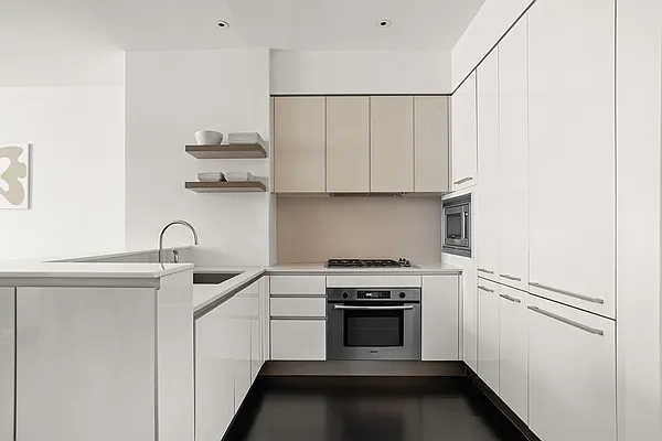 Rented by BLU Real Estate | media 3