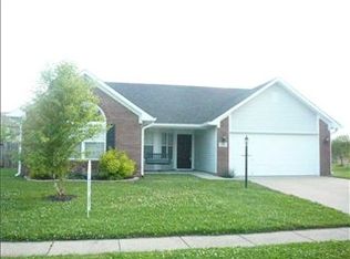 650 Lake Shore Rd, Franklin, IN 46131