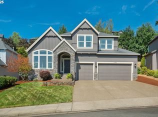 11185 SE Lenore St, Happy Valley, OR 97086