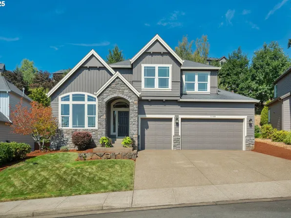 11185 SE Lenore St, Happy Valley, OR 97086