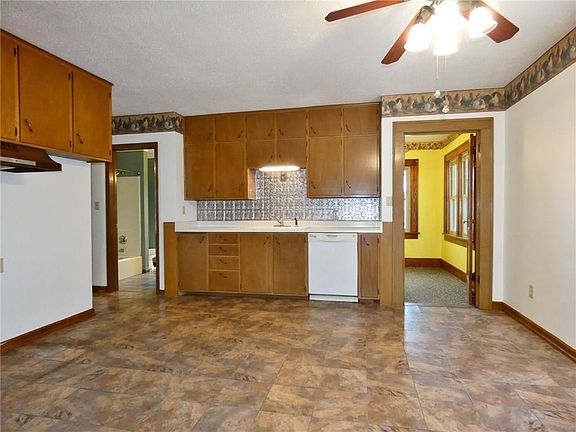 5th image of 538 180th Ave