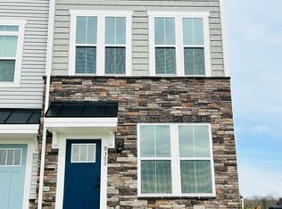 9300 Tanfield Dr, Fredericksburg, VA 22407