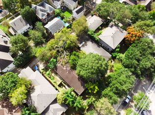 1927 Bissonnet St, Houston, TX 77005