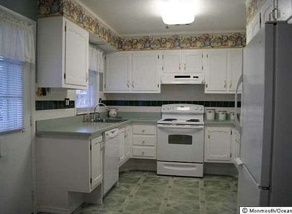 2nd image of 291 Malvern Court #D