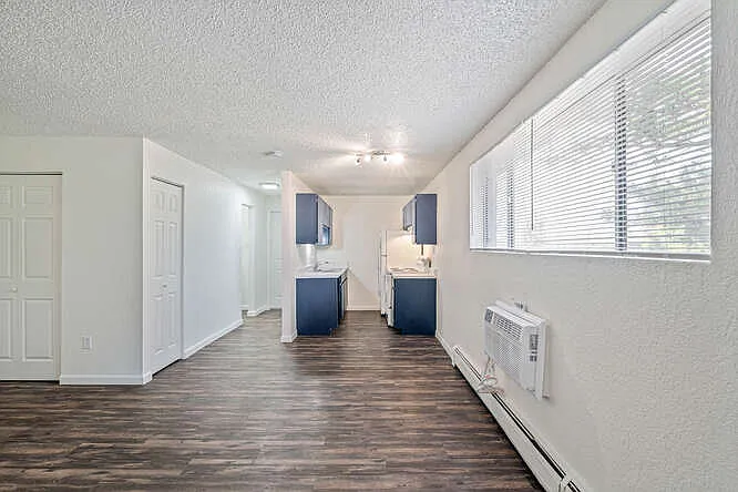 1377 Laredo St #307 — Photo 9