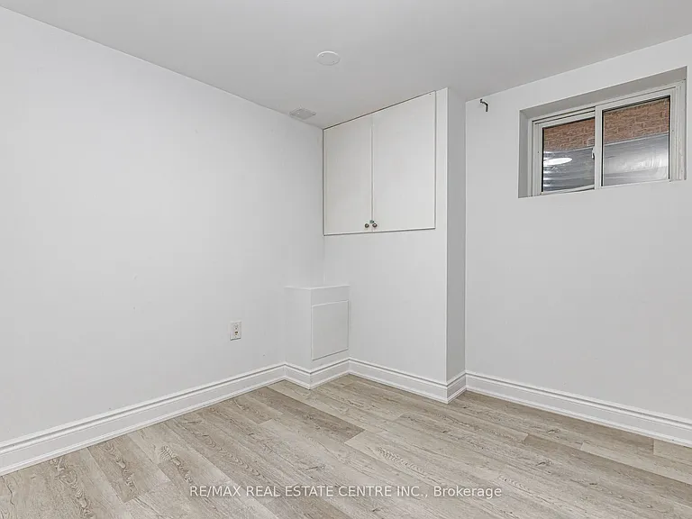17 Scotia Dr #2 — Photo 15