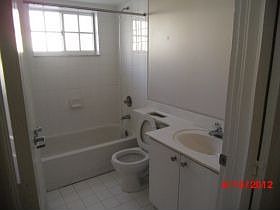 4th image of 2553 W 76th St APT 107
