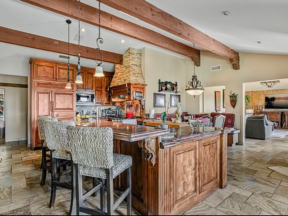 4th image of 1453 San Benito Ct #2