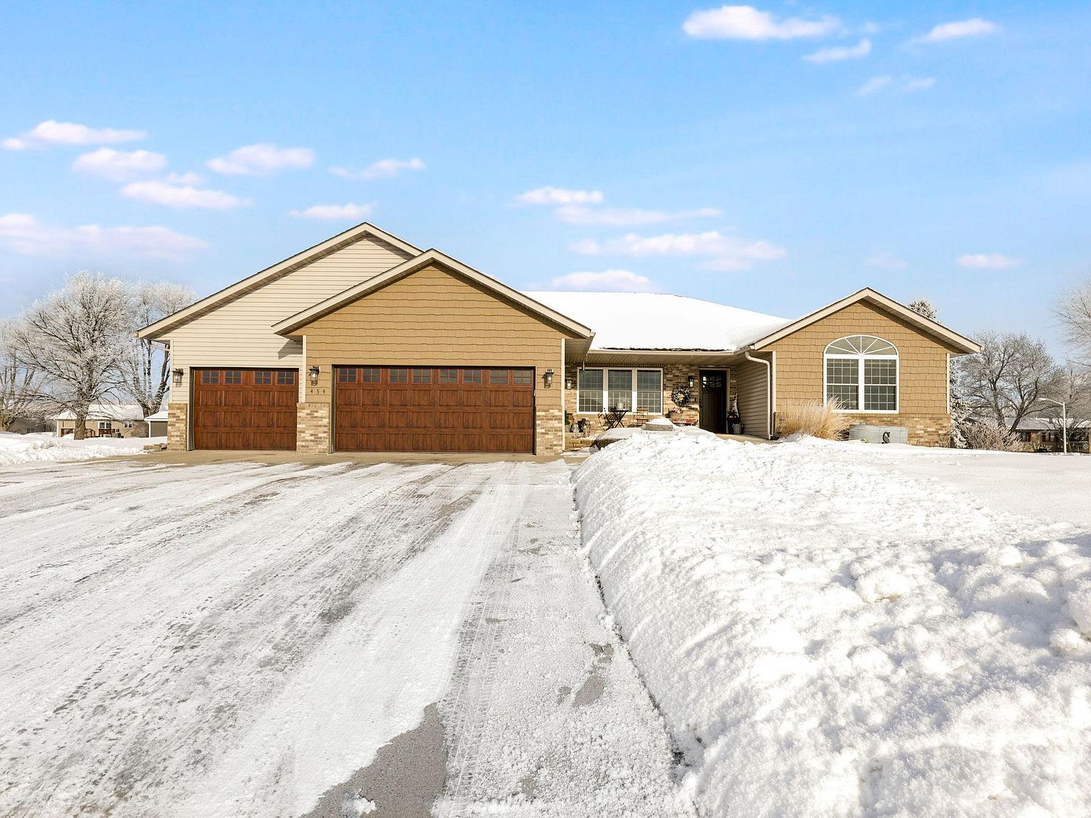 454 4th St SW, Blooming Prairie, MN 55917 Zillow