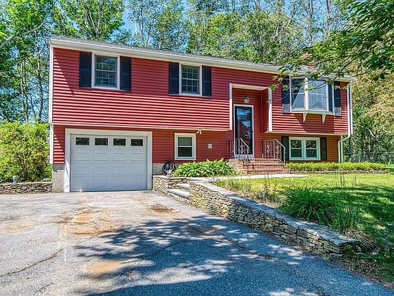 2nd image of 36 Carl Rd