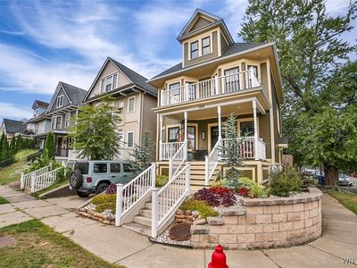 164 Harvard Pl, Buffalo, NY, 14209