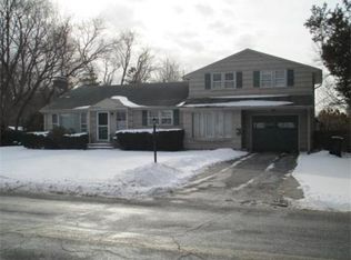 150 Ocean Grove Ave, Swansea, MA 02777