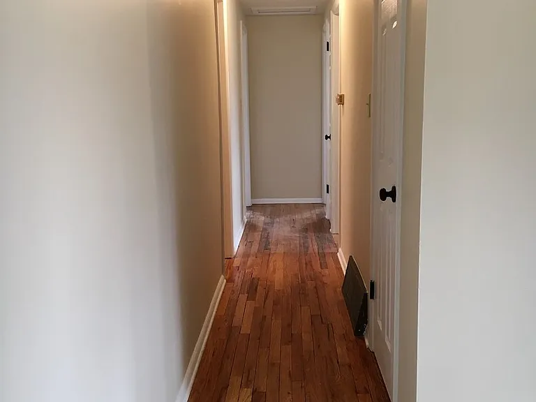 1216 Shanley Dr — Photo 14