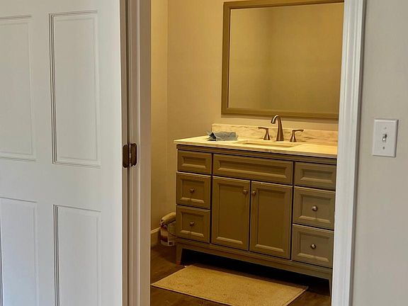 5th image of 235 Washington St #3