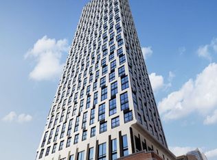 252 Church St #1717-C08, Toronto, ON M5B 1Z2