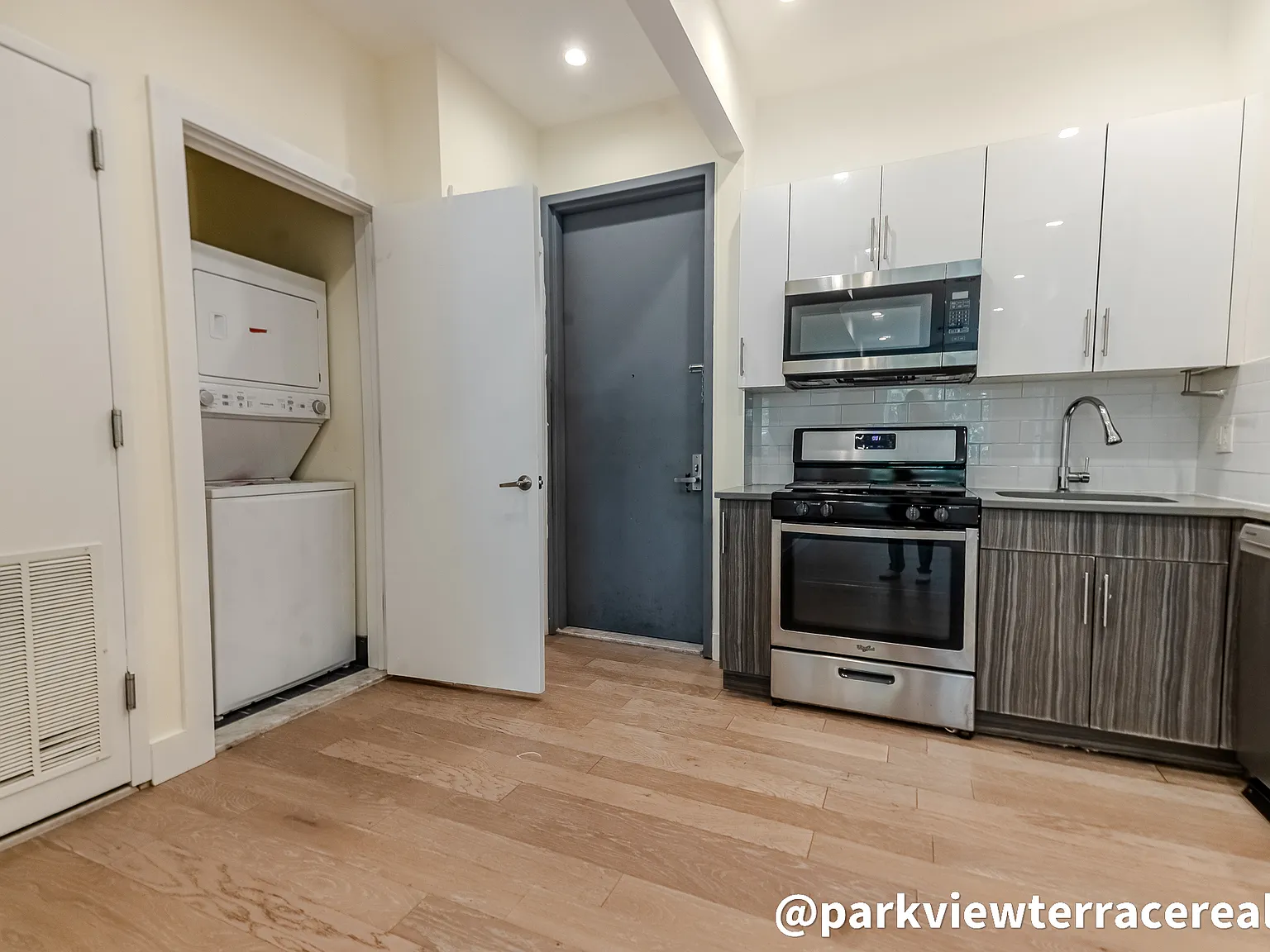1257 Rogers Avenue — Photo 1