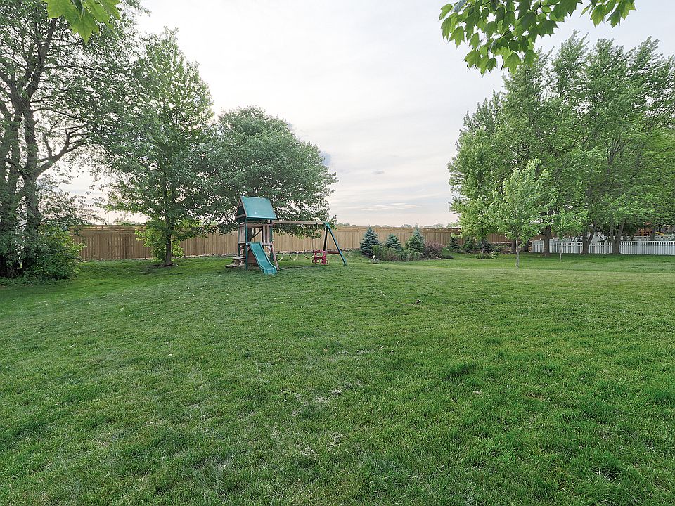 2nd image of 15314 Dan Patch Dr