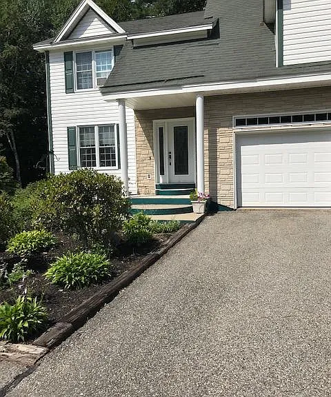 44 Shadagee Rd #A — Photo 1