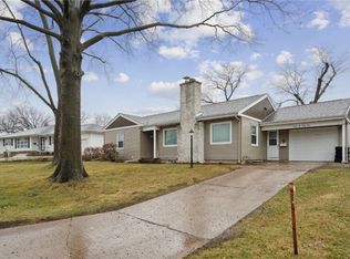 3241 Iowa Ave SE, Cedar Rapids, IA 52403