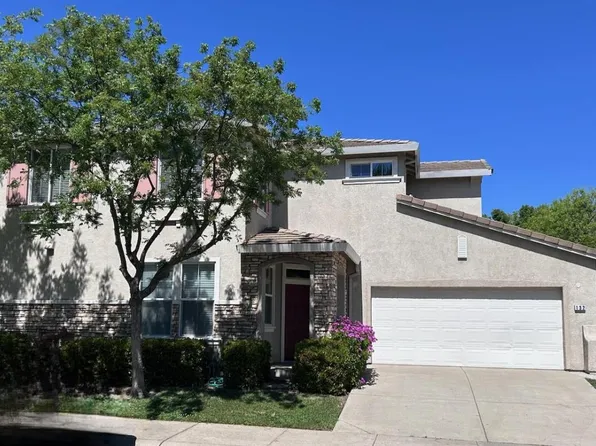 132 Dragonfly Cir, Sacramento, CA 95834