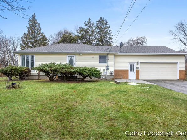 4392 S Sheridan Rd, Sheridan, MI 48884