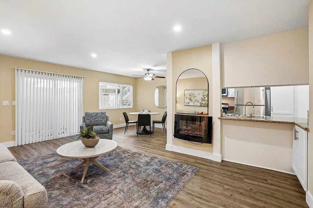 Casa De Marina Apartments — Photo 2