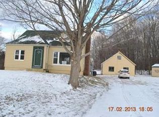 4002 Ranfield Rd, Kent, OH 44240