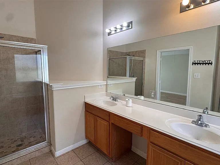 13002 Rose Landing Dr — Photo 12