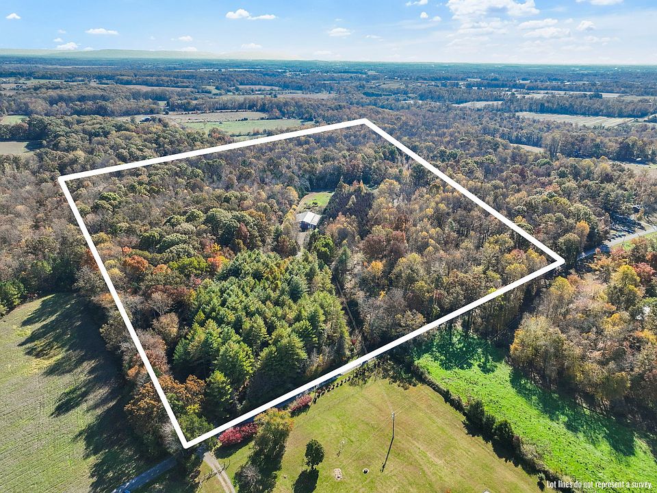 7th image of 233 Taylor Lake Rd