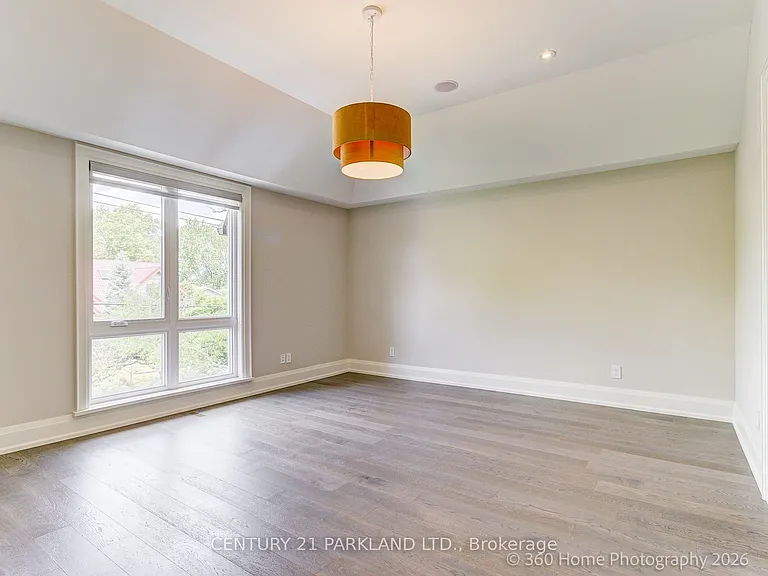 141 Churchill Ave — Photo 29