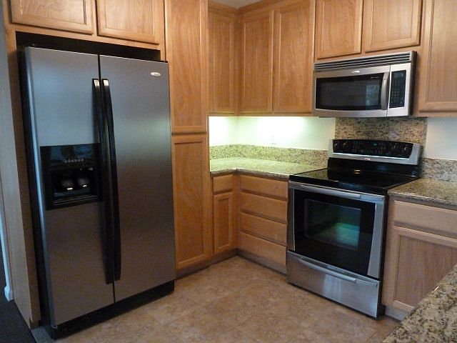 1st image of 2968 Moorpark Ave APT 10
