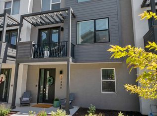 11346 S Willow Walk Dr S, South Jordan, UT 84009